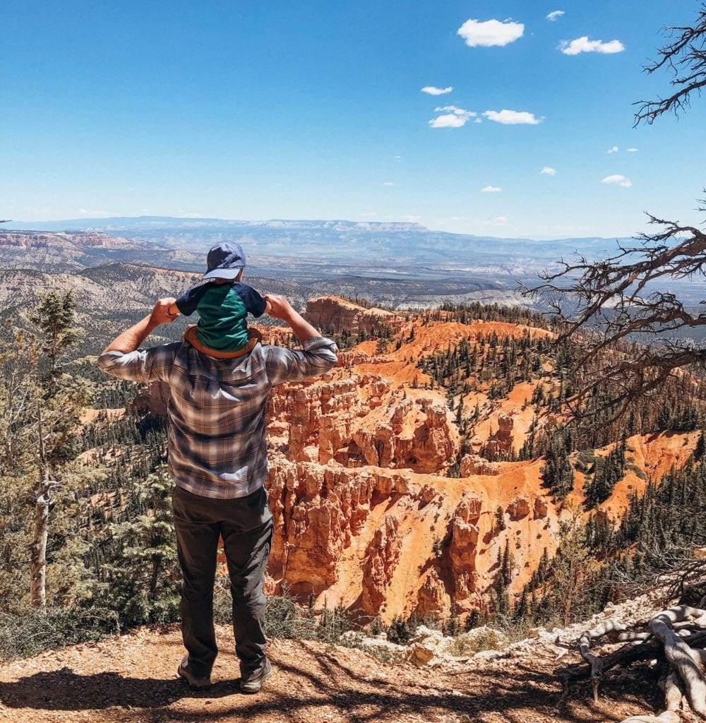 Looking at the views over Bryce Canyon National Park