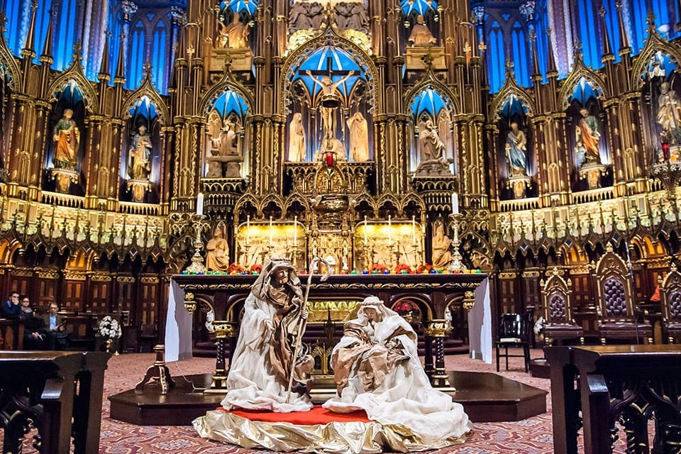 The ornate alter of Notre-Dame Basilica.