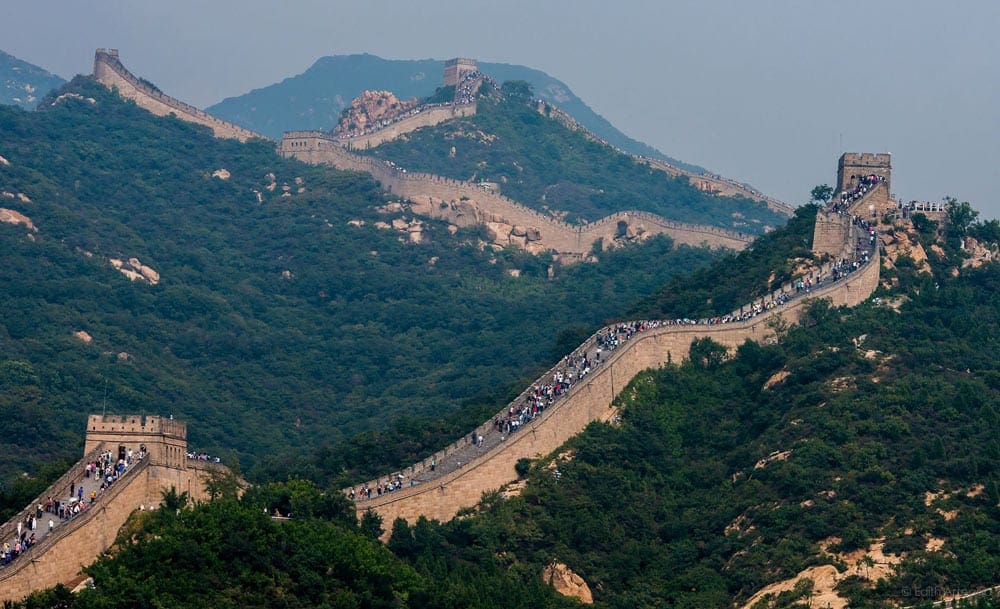 An aerial view of the Great Wall of China, one of the best international destinations for teens interested in history.