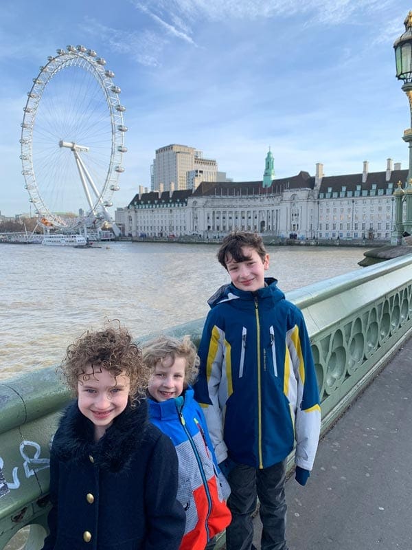 London-Eye-boy-Marriott-County-Hall-Hotel-Stephanie-Feingold