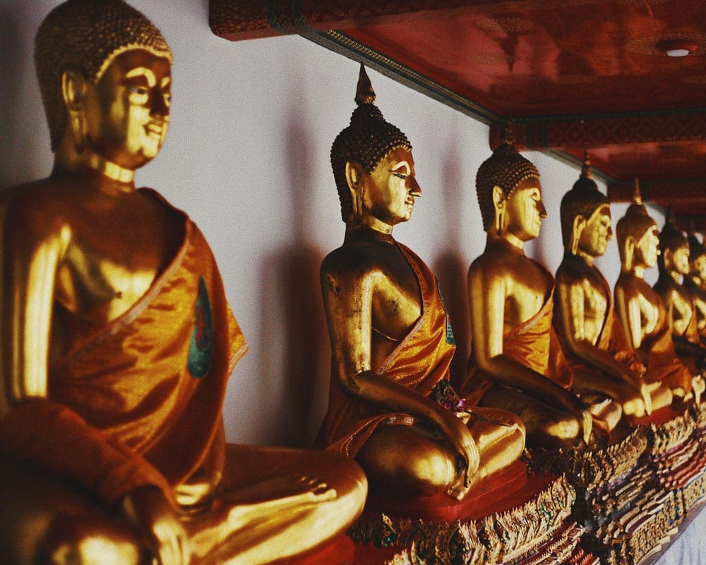 Buddhist Temples in Bangkok, Thailand, one of the best stops on our virtual travel from home to Bangkok.