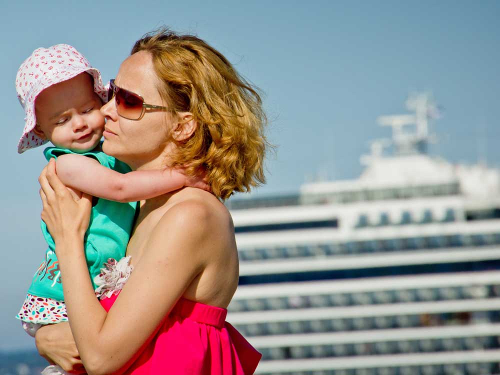cruise ship family baby