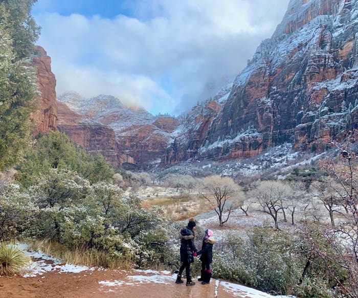 Mom and daughter in Zion National Park in Winter