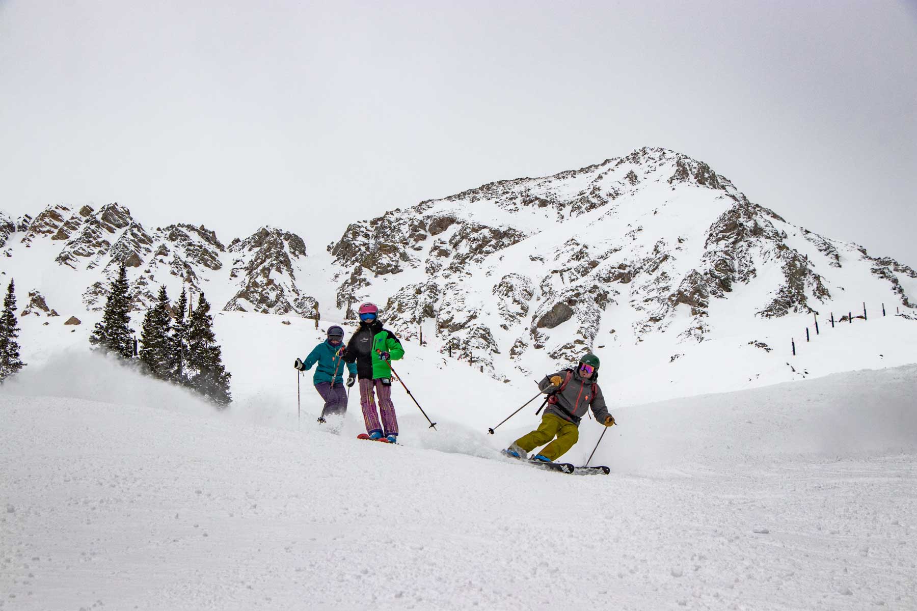 11 Best Small Ski Resorts In Colorado For Families (Affordable Too!)