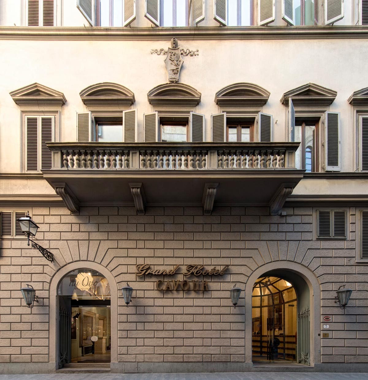 The grand entrance to Grand Hotel Cavour.