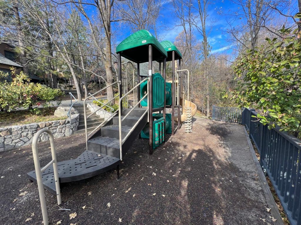 The on-site playground for kids at UCLA Lake Arrowhead Lodge.