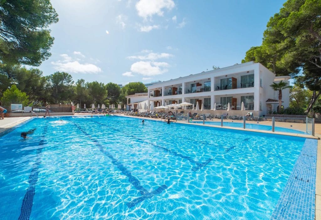 The semi-Olympic size pool at Beachclub Font de sa Cala.