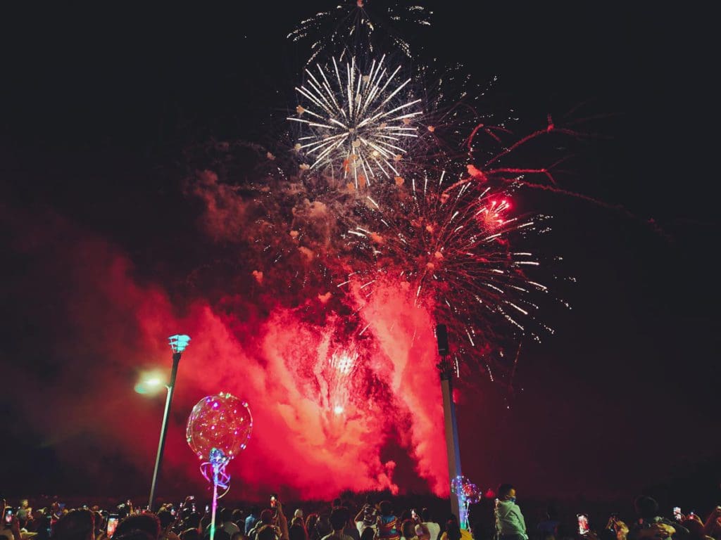 Fourth of July fireworks going off over Atlantic City, one of the best places to celebrate fourth of July in the US for families.