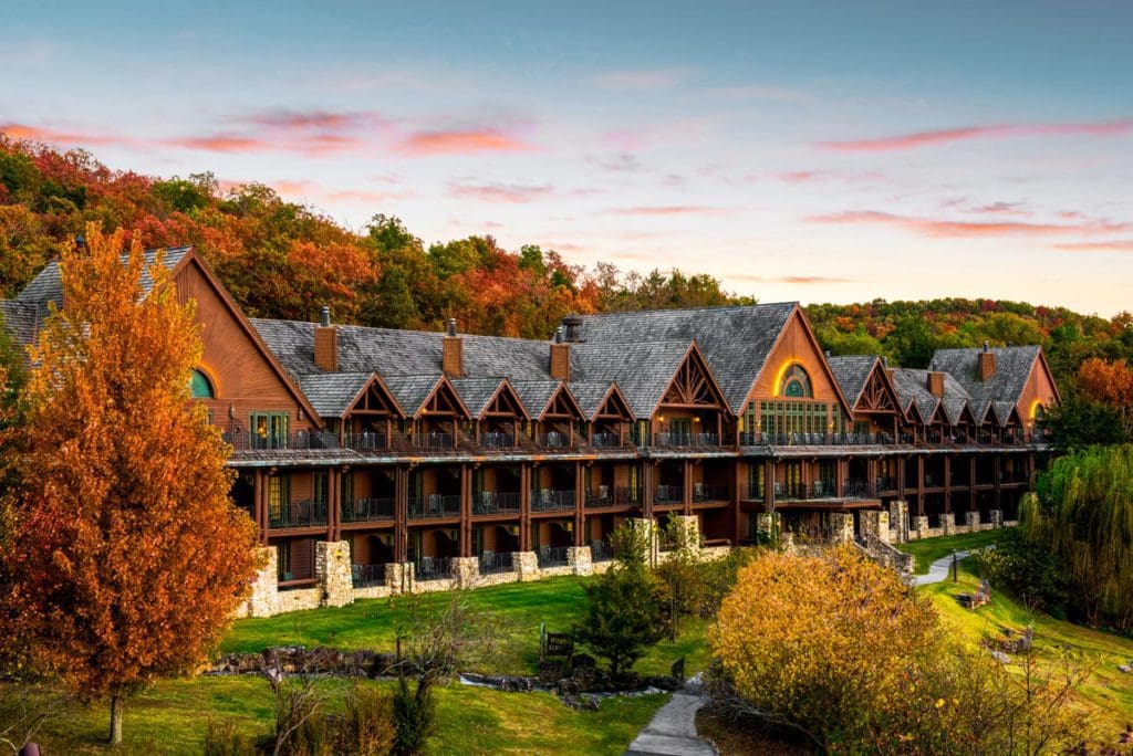The rooms with balconies at Big Cedar Lodge at dusk.