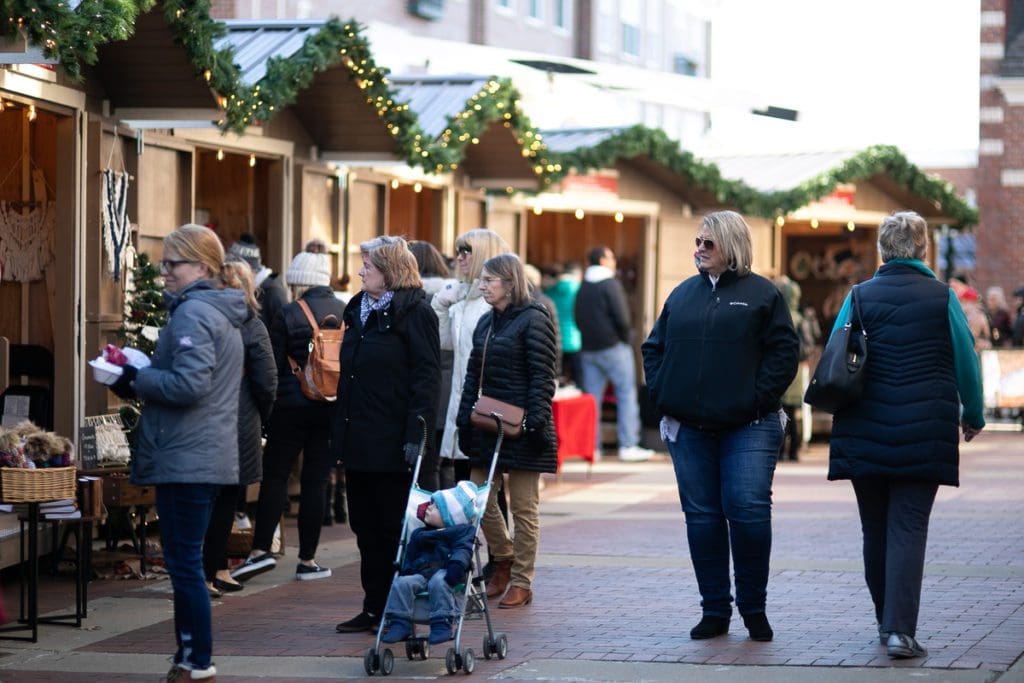 Downtown Iowa City's annual holiday market returns with local and festive  goods