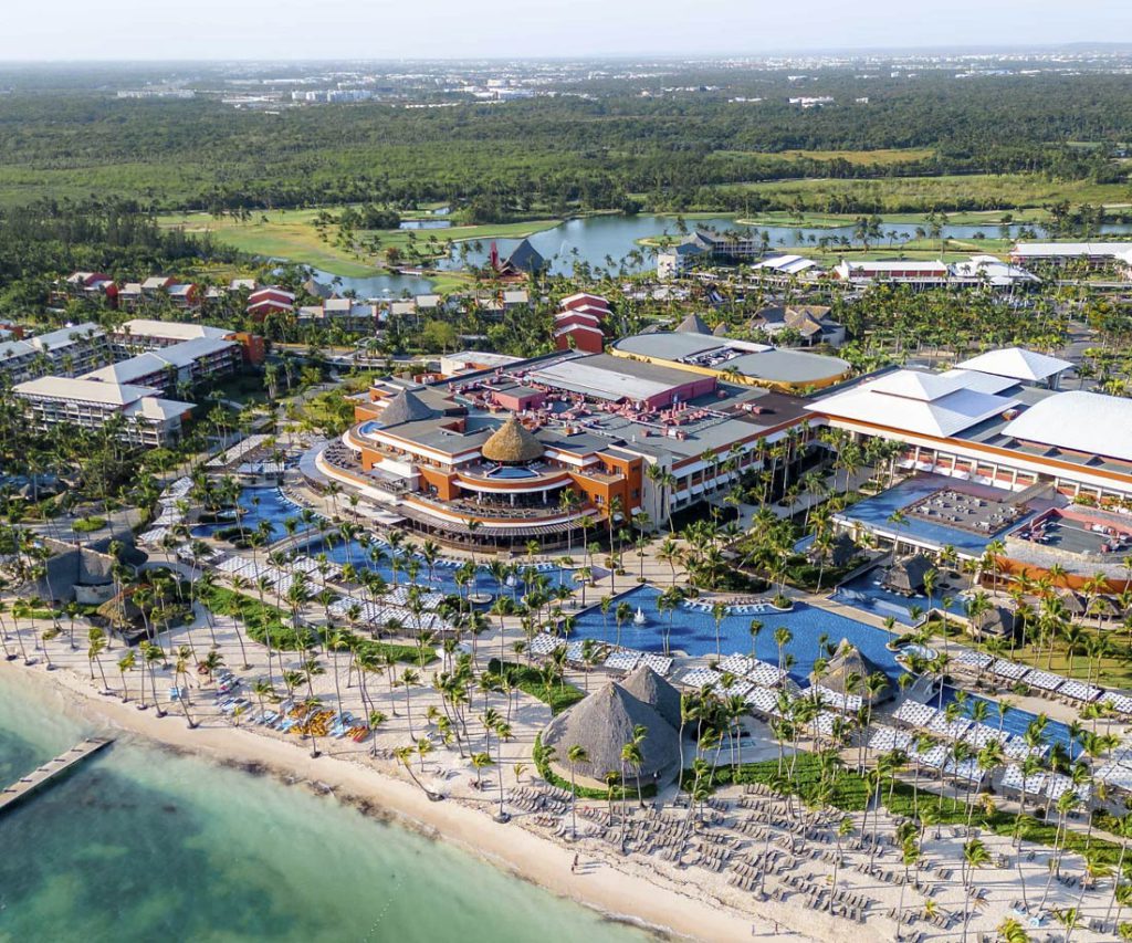 A view of the beach and property at Barcelo Bavaro Palace, one of the best resorts in the Dominican Republic for families. 