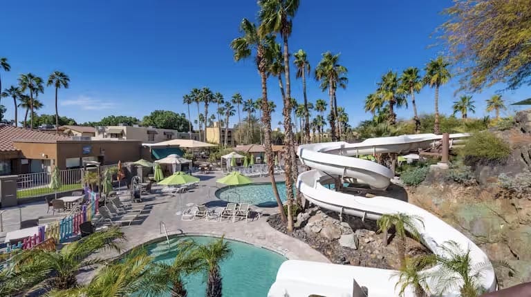 The outdoor pool and waterslide at the Hilton Phoenix Resort at the Peak