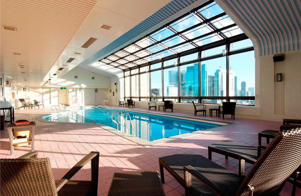 The indoor pool at the Imperial Hotel Tokyo