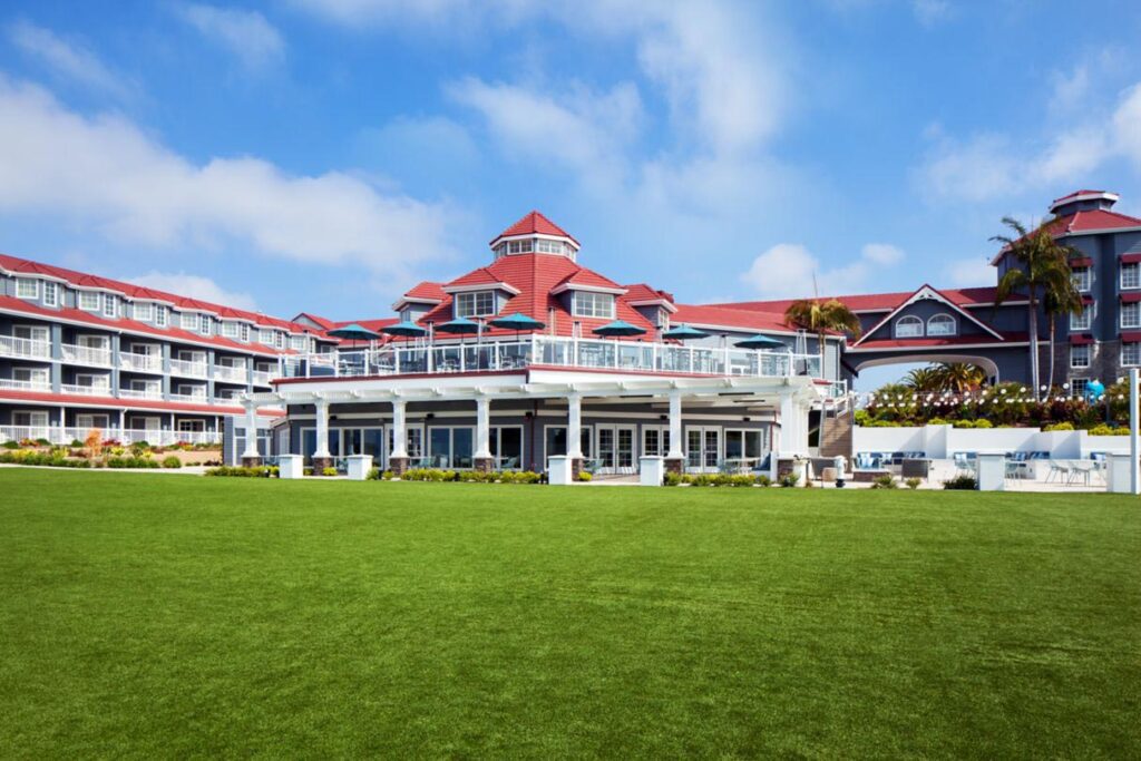 An exterior view of the Laguna Cliffs Marriott Resort & Spa, one of the best Marriott hotels in California for families.